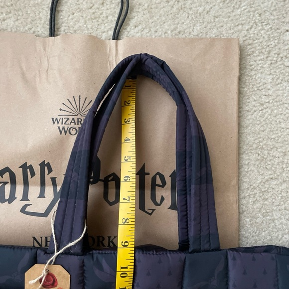 Authentic Harry Potter Athleisure Black Bag from HP store in NY Wizarding World - Picture 9 of 10